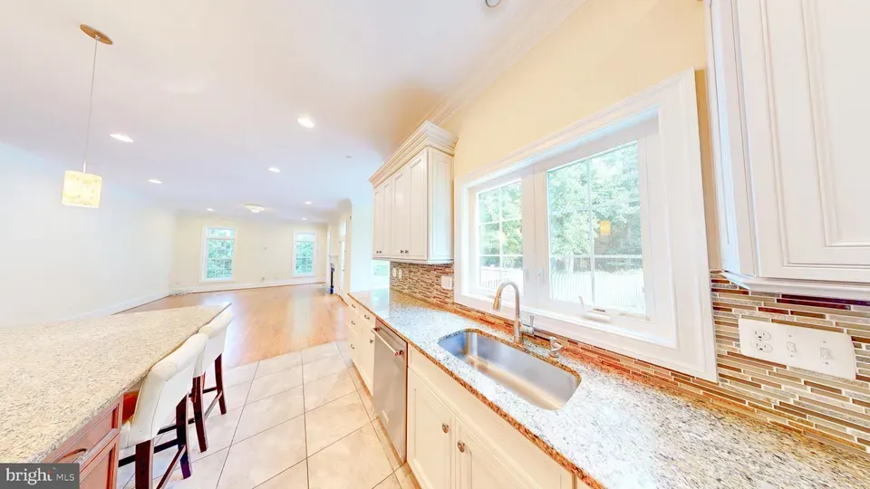 6 Bed 5 Bath Established Contemporary Home in Bethesda, MD - 4