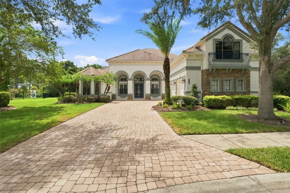 6 Bed 5 Bath Mid-Century Modern in Tampa, FL