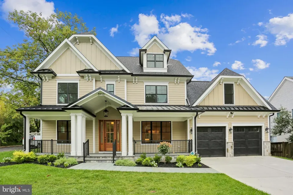 6 Bed 5 Bath Modern Architectural Estate in Bethesda, MD