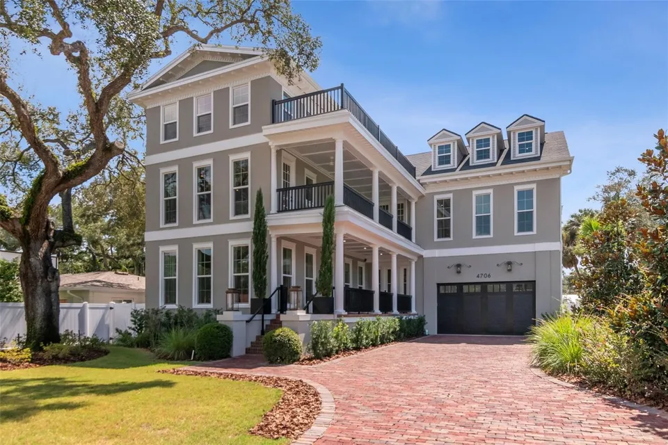 6 Bed 5 Bath Contemporary Modern in Tampa, FL