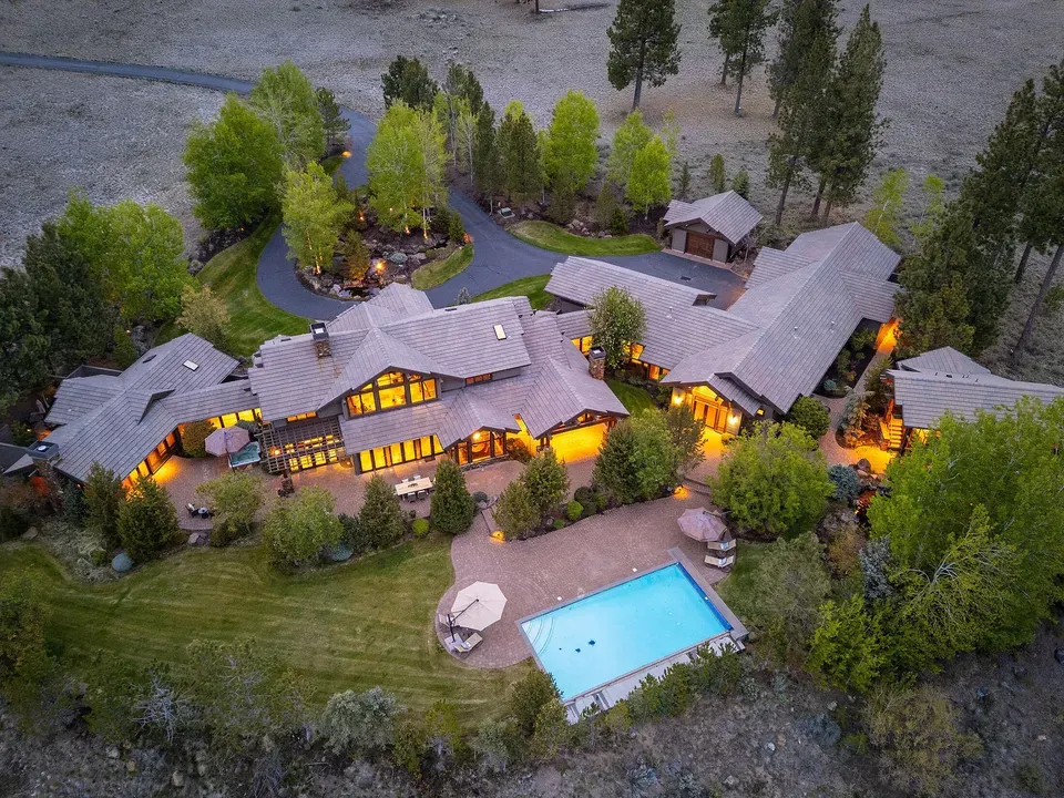 6 Bed 6 Bath Established Contemporary Home in Bend, OR