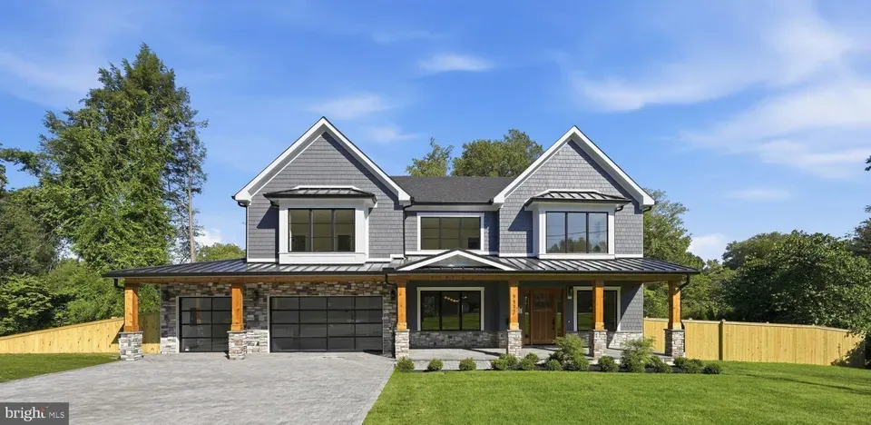 6 Bed 6 Bath Modern Architectural Estate in Bethesda, MD