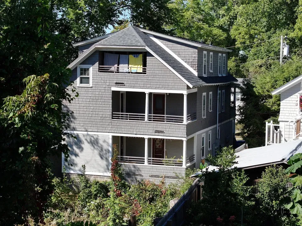 6 Bed 6 Bath Multi-Unit Residential Property in Burlington, VT