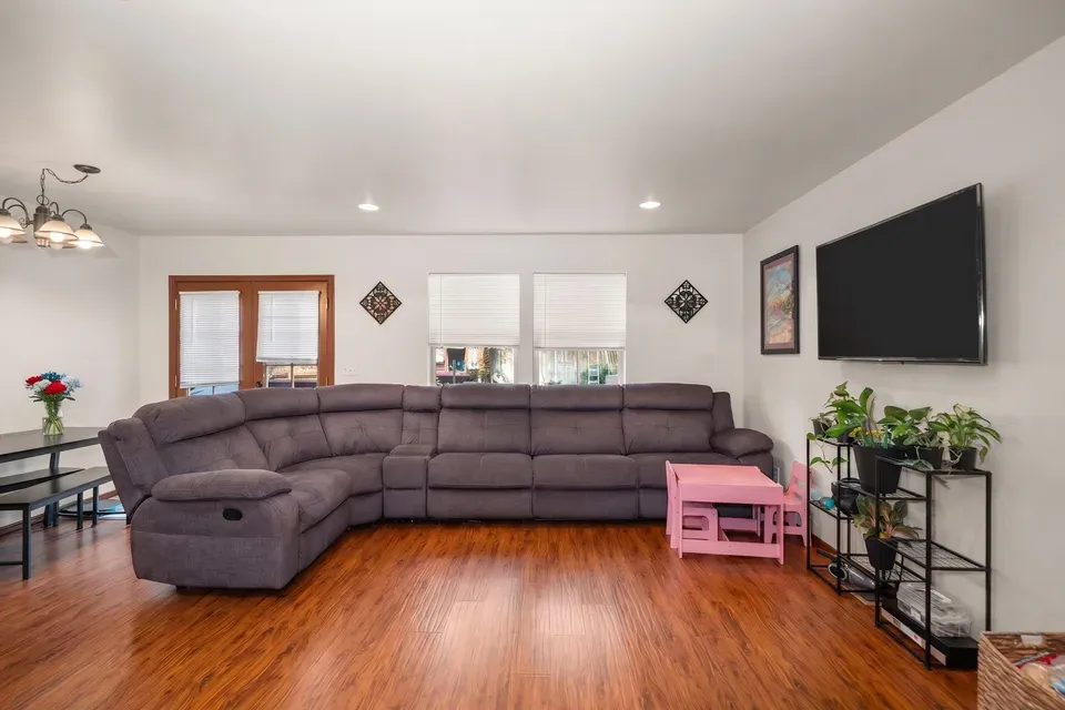 6 Bed 6 Bath Multi-Unit Residential Property in Spokane, WA - 4