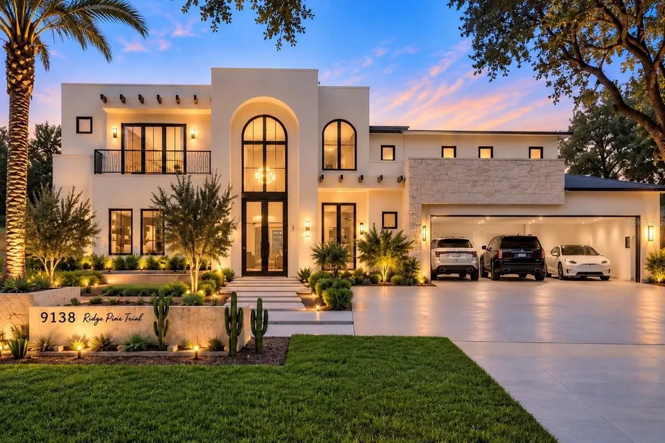 6 Bed 7 Bath Contemporary Modern in Orlando, FL