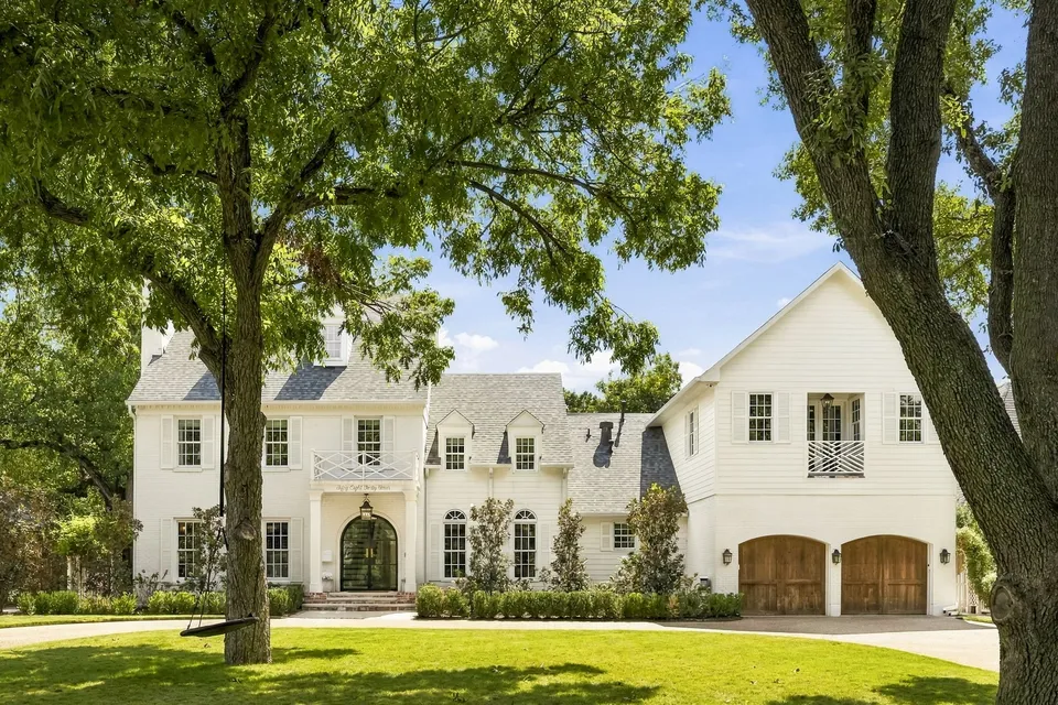 6 Bed 7 Bath Traditional Suburban Family Home in Dallas, TX - Hero
