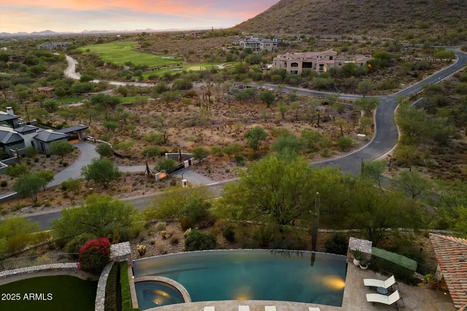 6 Bed 8 Bath Established Contemporary Home in Scottsdale, AZ - 4