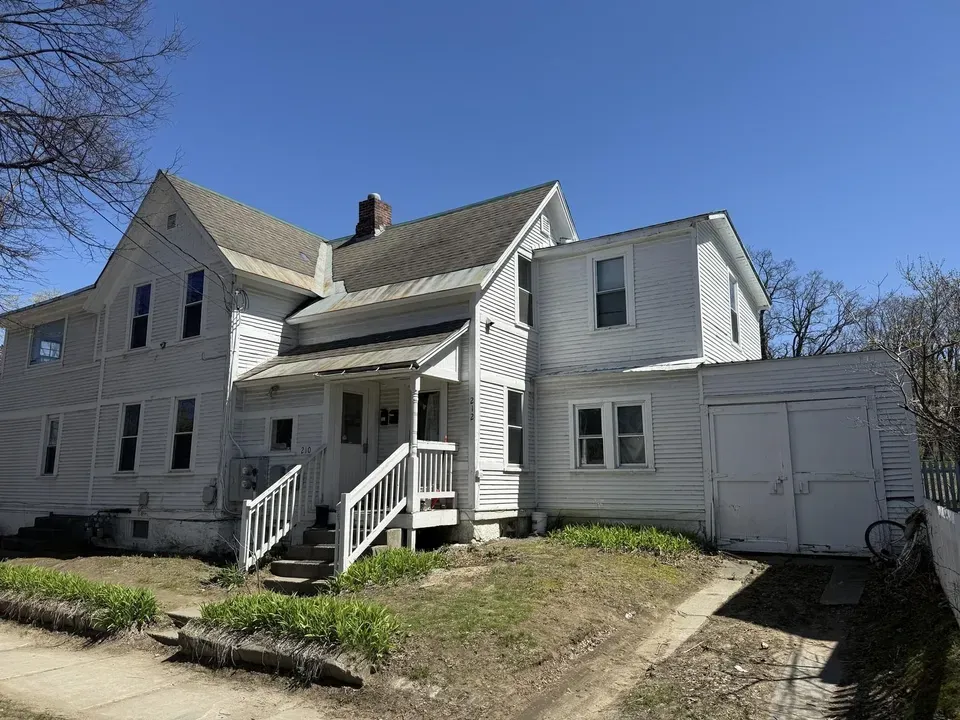 7 Bed 2 Bath Multi-Unit Residential Property in Burlington, VT