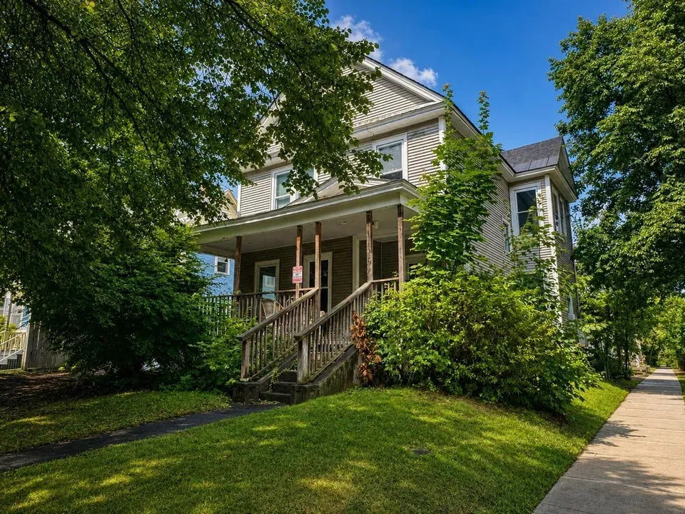 7 Bed 2 Bath Multi-Unit Residential Property in Burlington, VT