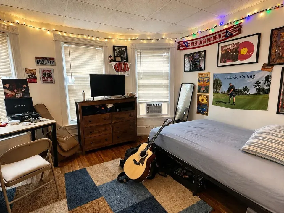 7 Bed 2 Bath Multi-Unit Residential Property in Burlington, VT - 5