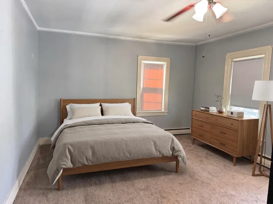 7 Bed 3 Bath Multi-Unit Residential Property in Manchester, NH - 4