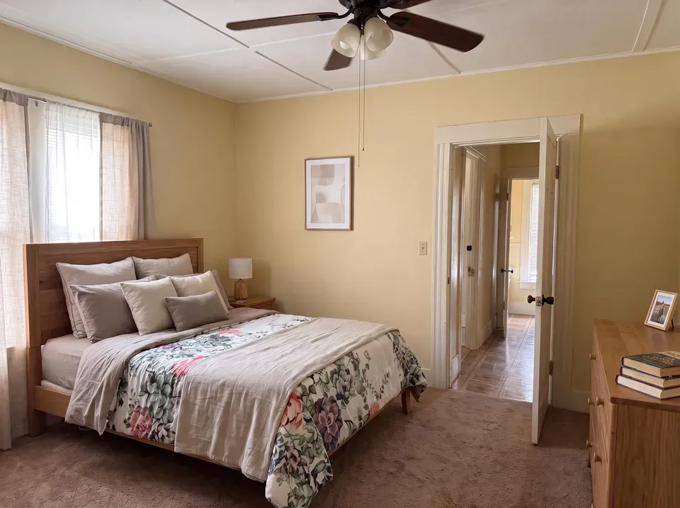 7 Bed 3 Bath Multi-Unit Residential Property in Manchester, NH - 5