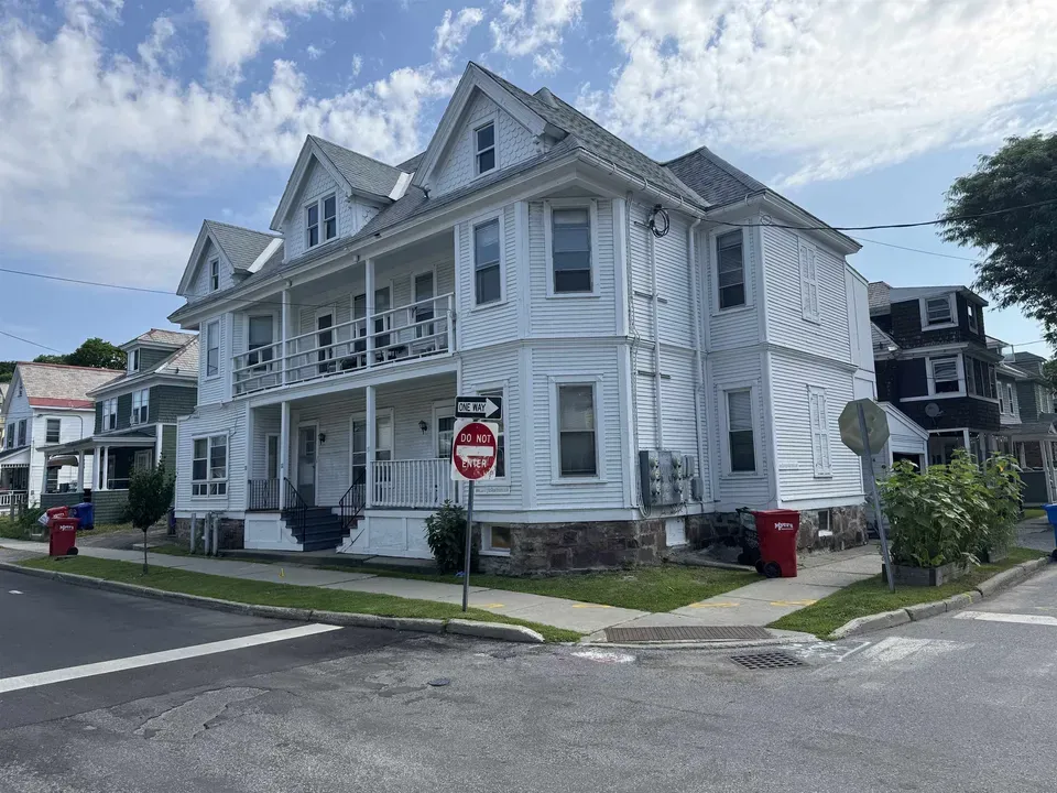 7 Bed 5 Bath Multi-Unit Residential Property in Burlington, VT
