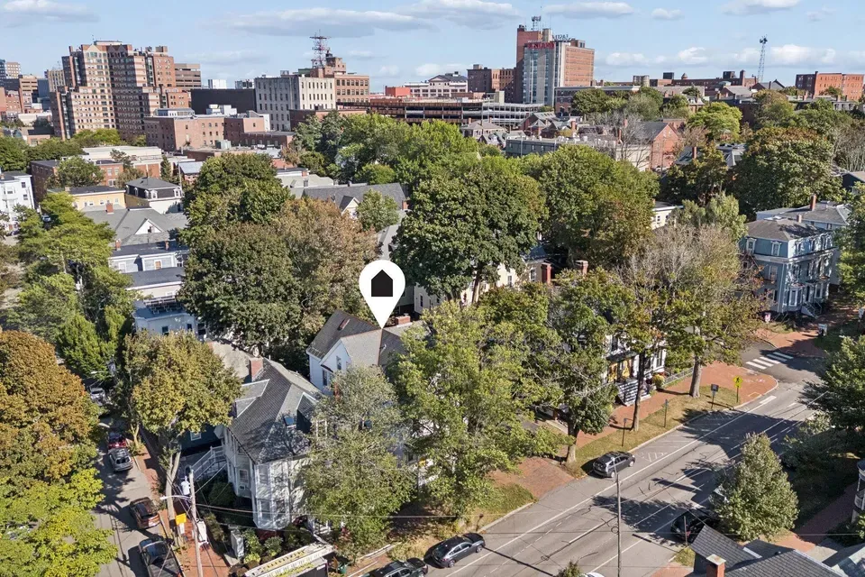 7 Bed 6 Bath Classic Historic Era Home in Portland, ME - 4
