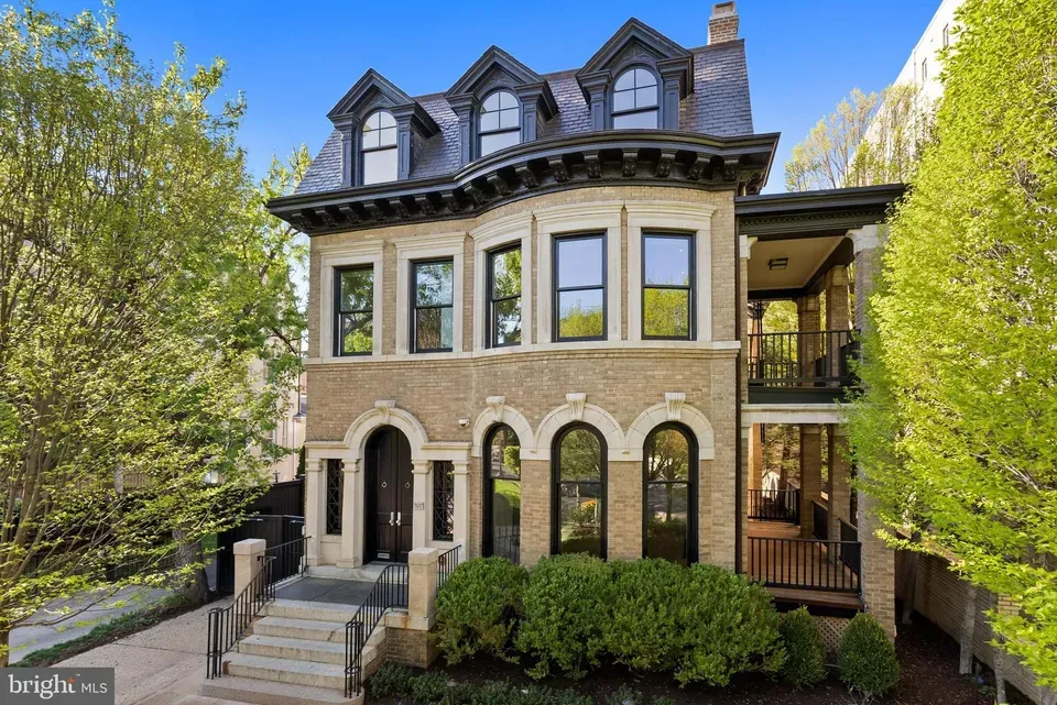 7 Bed 6 Bath Classic Historic Era Home in Washington, DC - 1