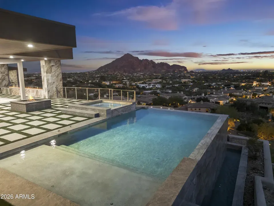 7 Bed 6 Bath Modern Architectural Estate in Phoenix, AZ - 4