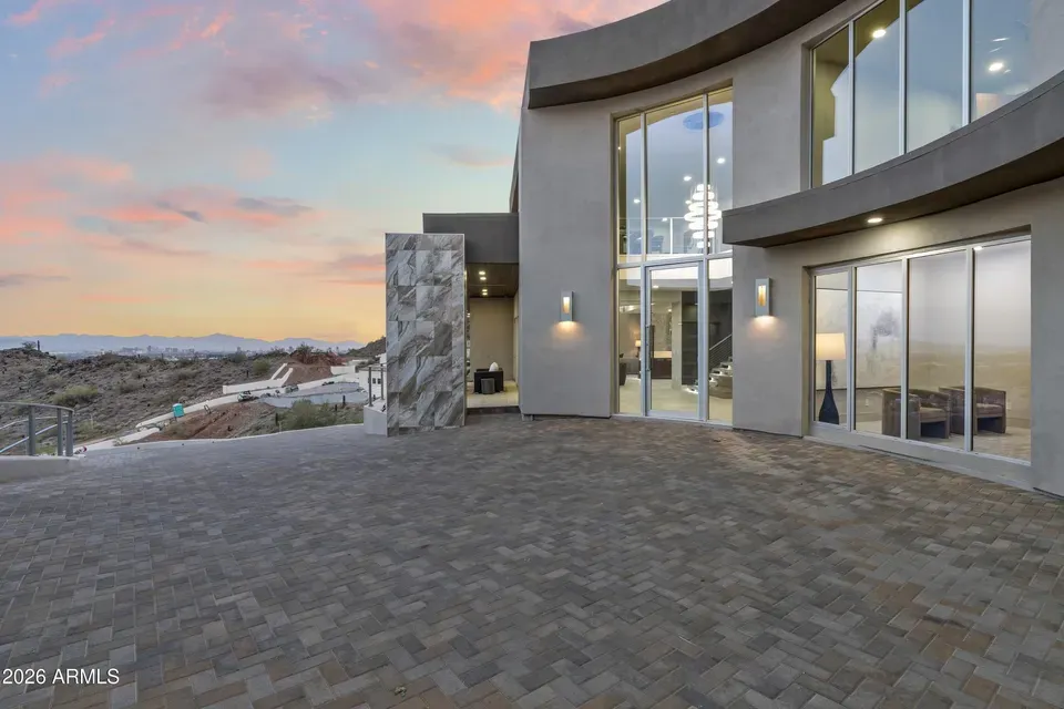7 Bed 6 Bath Modern Architectural Estate in Phoenix, AZ - 5