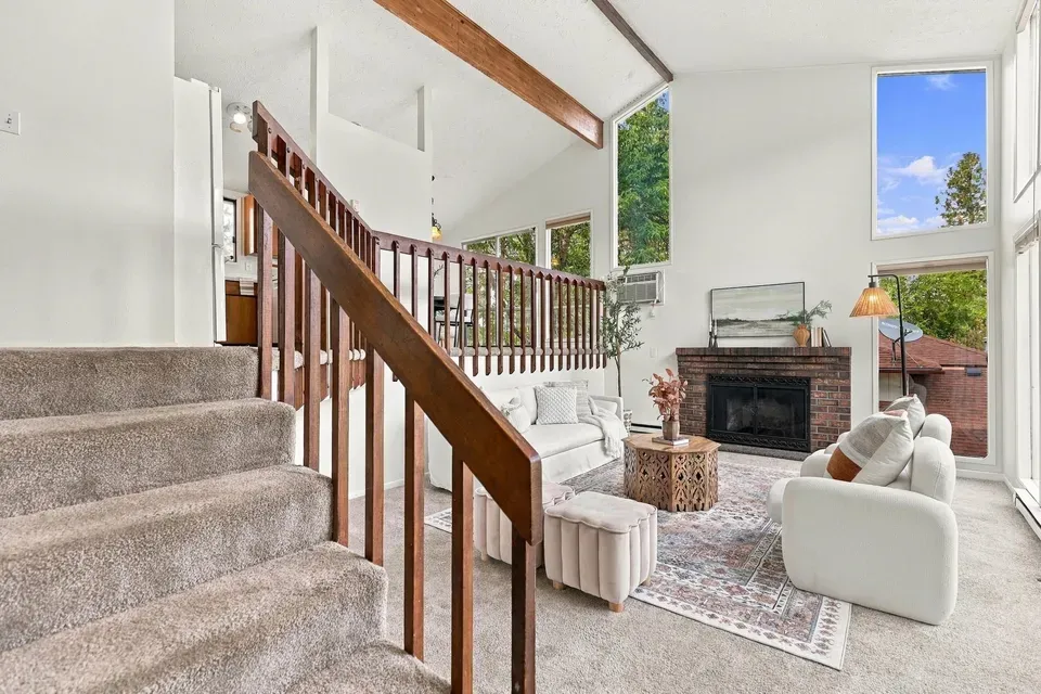 8 Bed 4 Bath Multi-Unit Residential Property in Spokane, WA - 5