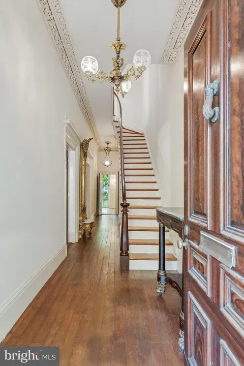 8 Bed 6 Bath Classic Historic Era Home in Washington, DC - 3