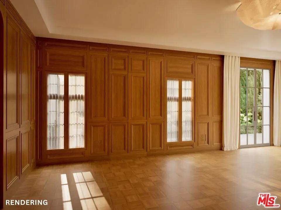 8 Bed 8 Bath Classic Historic Era Home in Los Angeles, CA - 2